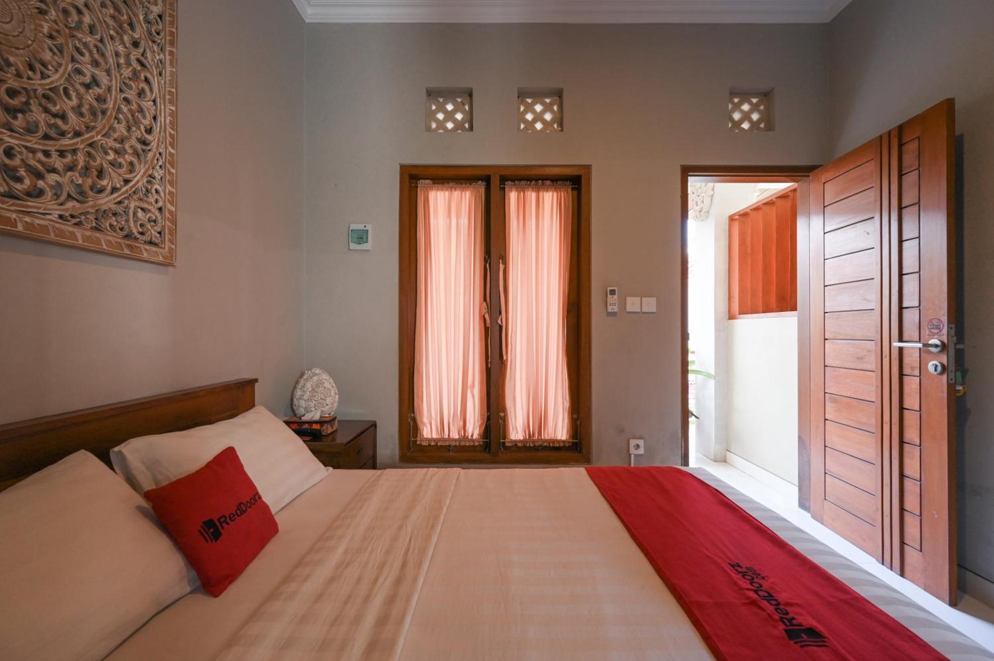 Reddoorz Near Mertasari Beach 2 Pesanggaran Esterno foto