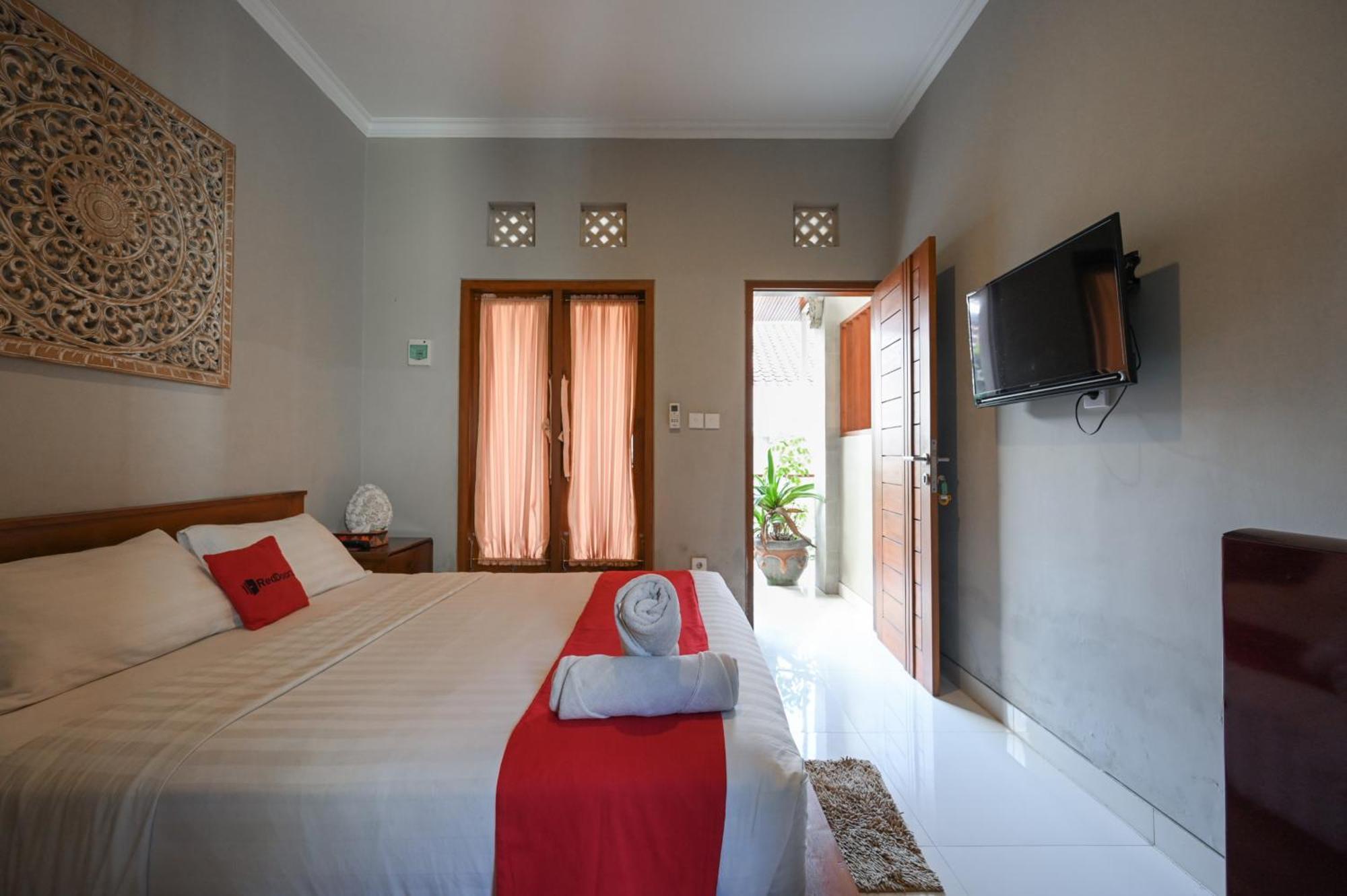 Reddoorz Near Mertasari Beach 2 Pesanggaran Esterno foto